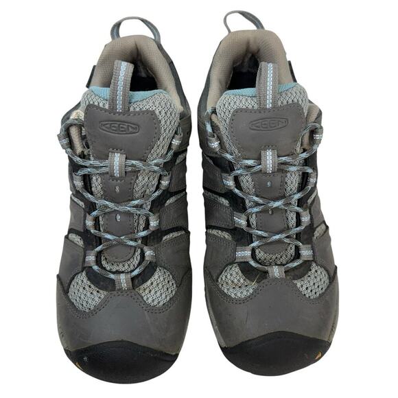 Shoes - Picture 3 of 12